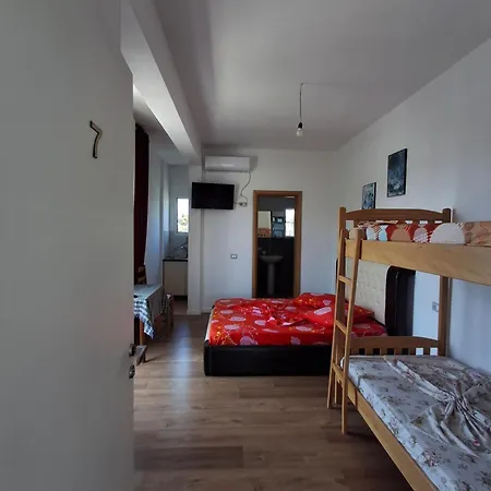 Holiday Rooms Vlorë