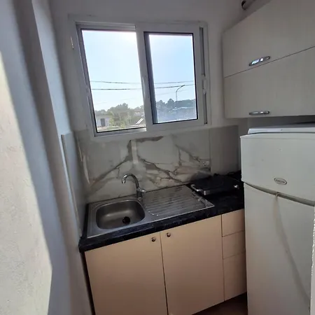 Holiday Rooms Гостевой дом Влёра